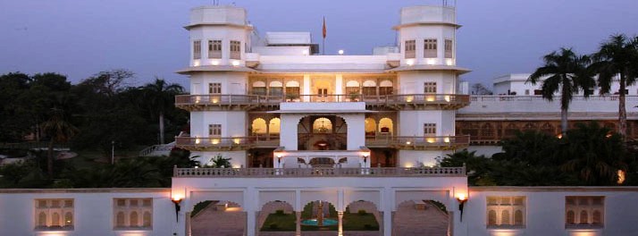 Taj Usha Kiran Palace - Gwalior 01.jpg